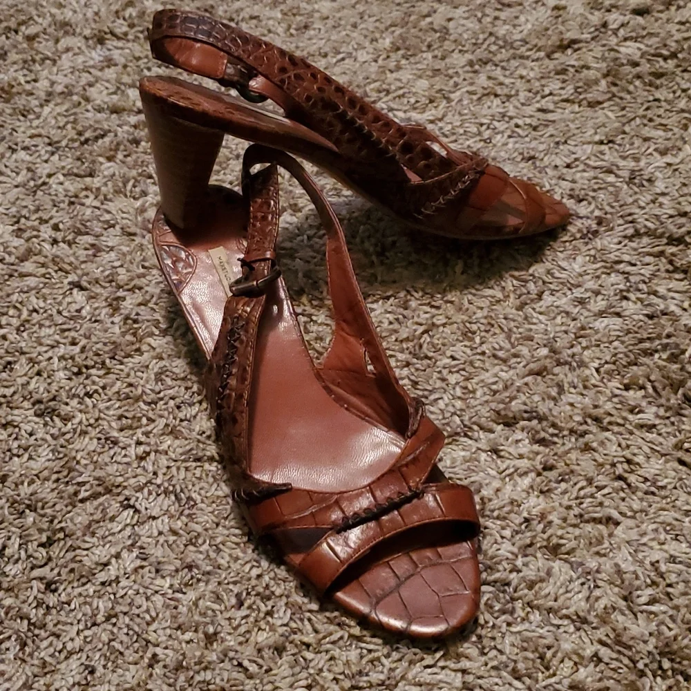 Max Studio Koi Low Heel Sandals
